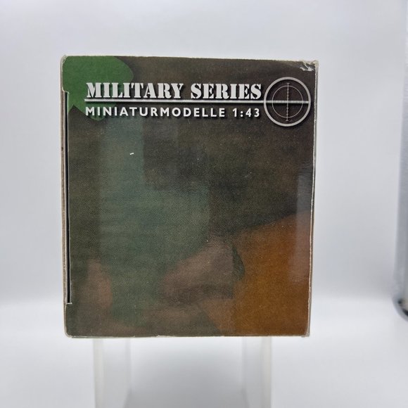 Schuco 1944 M20 Armored Utility Vehicle Car Tank WWII US Military 1:43 Scale NEW - Picture 6 of 10